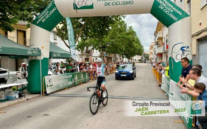 El malagueño Francisco Villarrubia vence en la II Vuelta al Parque Natural de Sierra Mágina