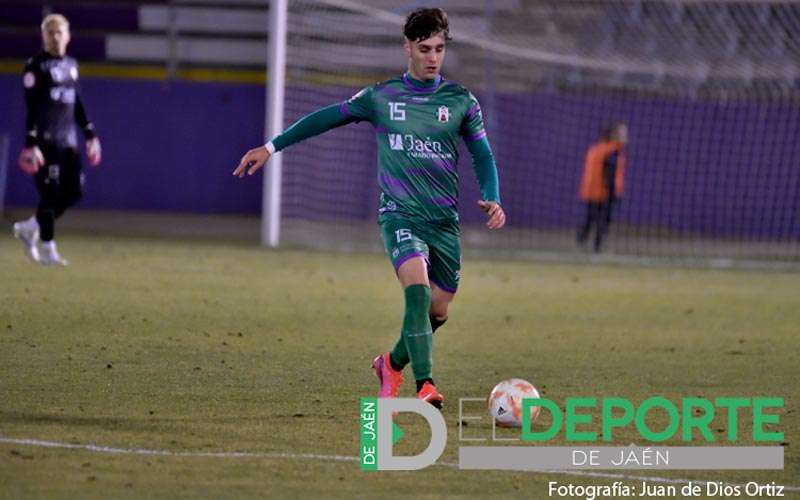 César Llopis deja el Atlético Mancha Real y firma por El Palo FC