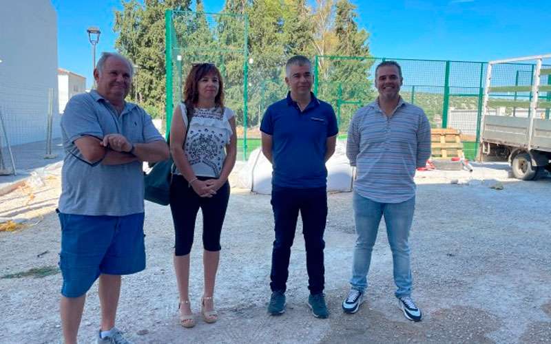 Recta final de las obras para la nueva pista de pádel en Monte Lope Álvarez