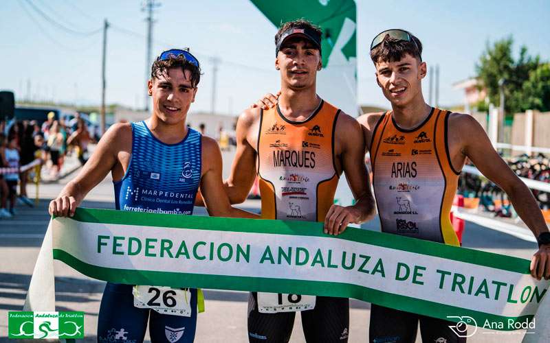 triatlon menores pozo alcon