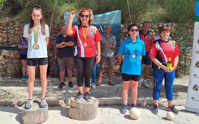 Loli Rodríguez, campeona de Andalucía de Bolo Andaluz