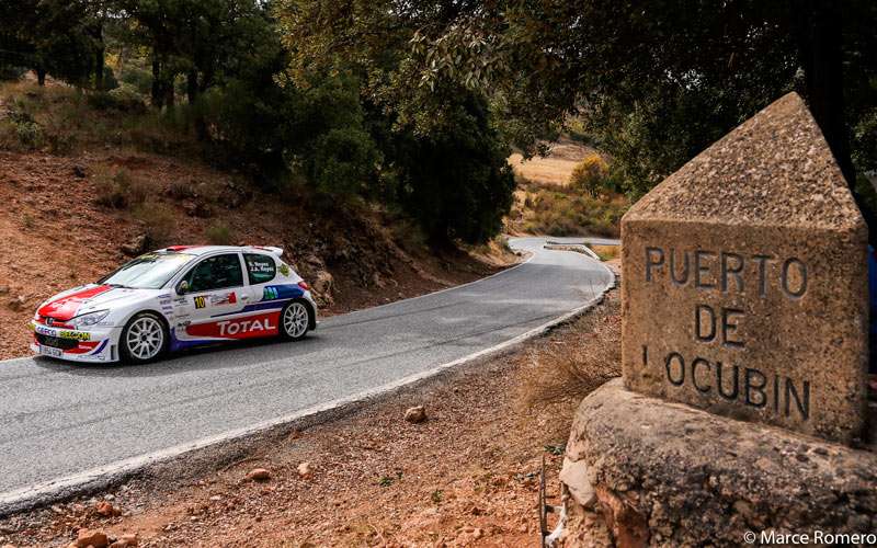 Medio centenar de equipos se dan cita en el III Rally Crono ‘Castillo de Locubín’