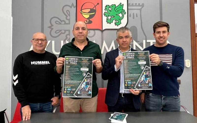 Martos celebra el III Torneo de Pádel a beneficio de ALES