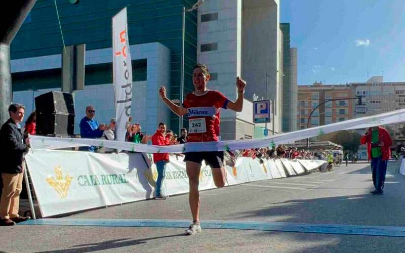 Óscar Aymerich y Josefina Rodríguez, ganadores de la XXVII Media Maratón de la Mujer Corredora