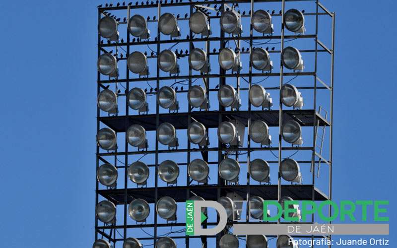 El Ayuntamiento de Jaén niega que el corte de luz en La Victoria sea por una deuda municipal