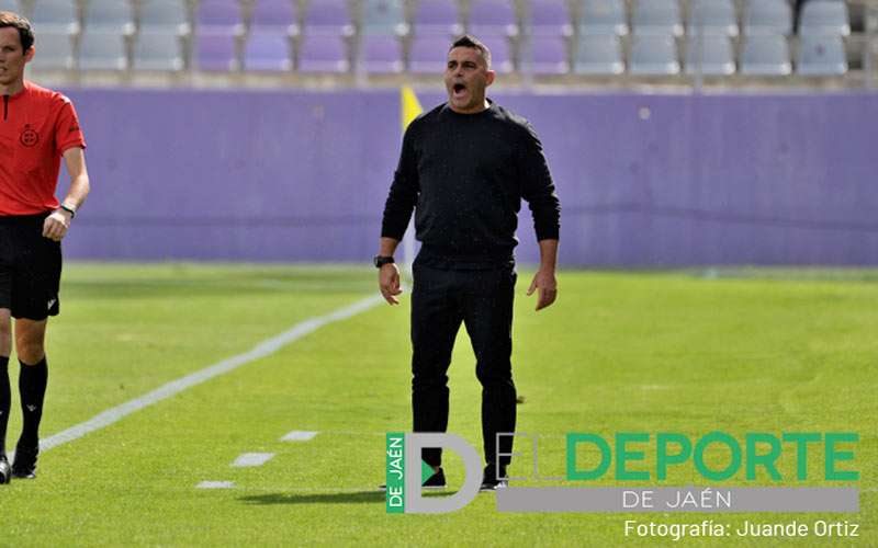 Fajardo: «Conseguir los tres puntos sería dar un puñetazo encima de la mesa»