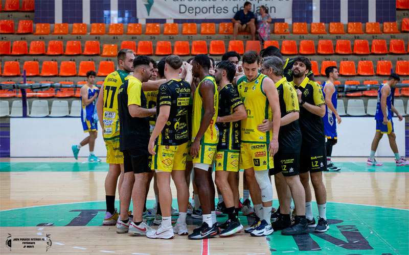 Duelo en la cumbre entre Jaén FS Basket y Colegio El Pinar