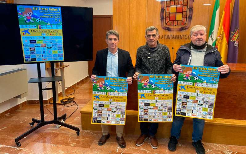 La AD El Valle organiza el XIV Campeonato de fútbol 7 ‘Ningún niño sin juguete’