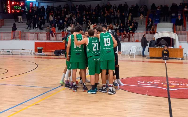 CB Andújar se reencuentra con la victoria ante su afición