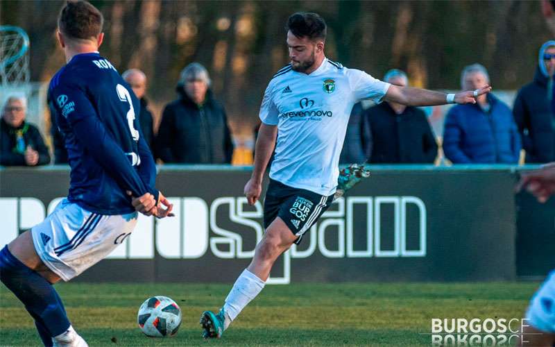 Vertiz y Valdés, nuevos jugadores de la UDC Torredonjimeno