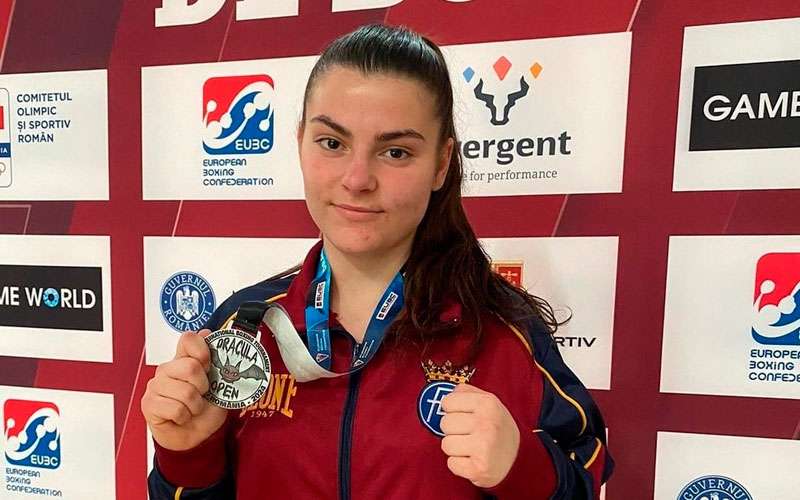 Cristina Peinado, plata en el ‘Dracula Open’