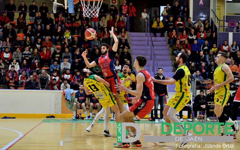 Duelos en la zona alta en Liga EBA