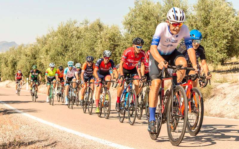 La Clásica ‘Ciudad de Cazorla’ repite un año más como epicentro del ciclismo nacional máster