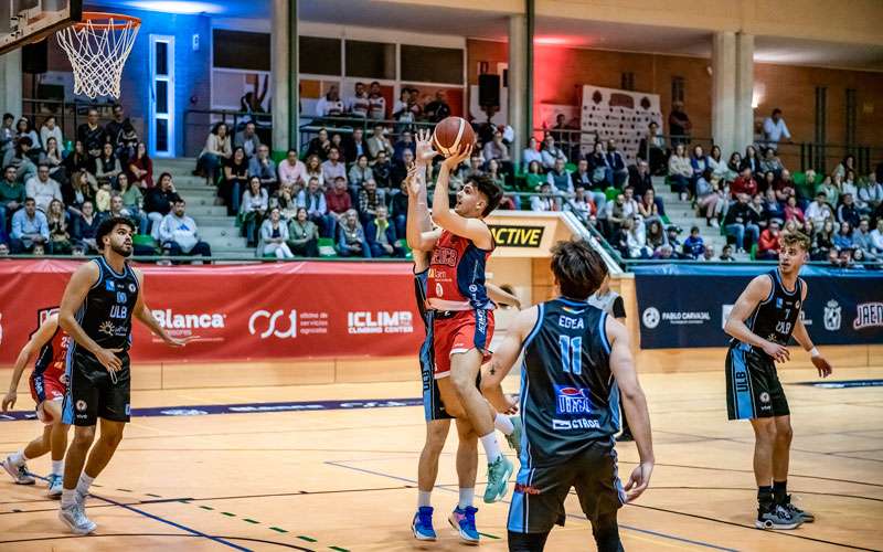 Jaén CB y Jaén FS Basket dominan los puestos de playoff de ascenso