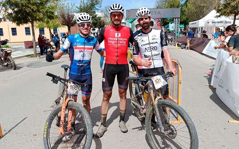 Fernando Calabrús y Cristina Granados salen victoriosos en la ‘Sierra Andújar Bike Maratón’