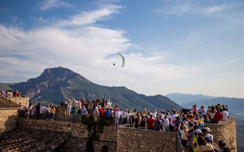 El XXIV Festival Internacional del Aire ‘El Yelmo’ se celebrará entre el 7 y el 9 de junio