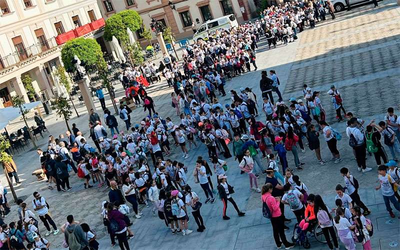 La Marcha por la Salud de Andújar congrega a más de 800 personas