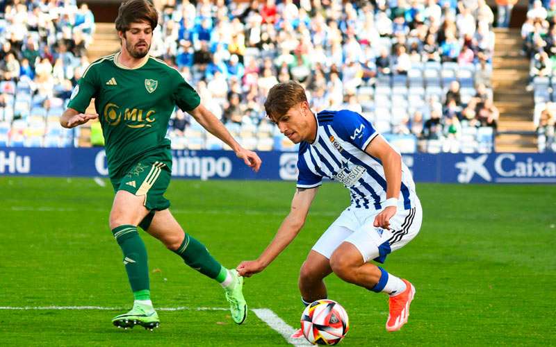 El Linares asalta el Colombino para aferrarse a la permanencia