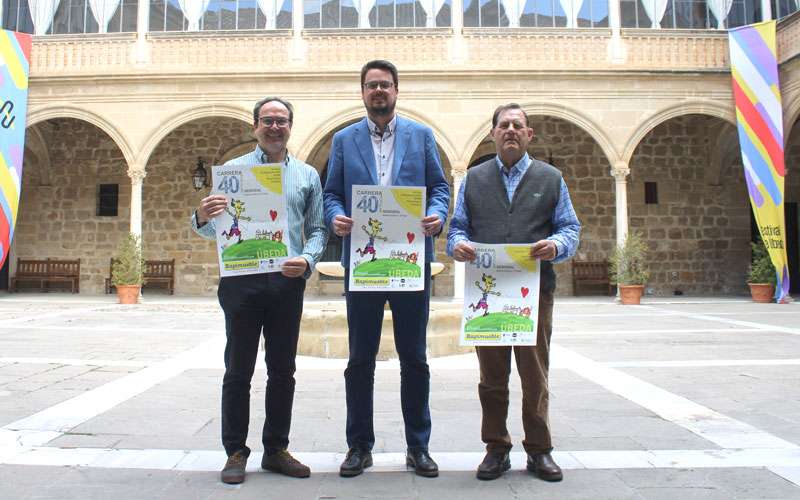 El Hospital de Santiago acoge la presentación de la 40 Carrera Popular ‘Memorial El Viejo’