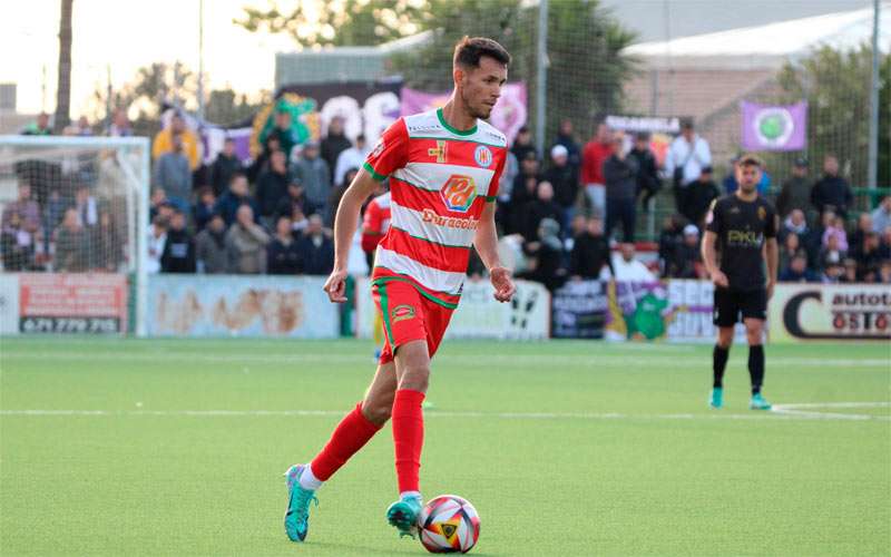 El Torredonjimeno certifica su permanencia pese a la derrota ante el Málaga City