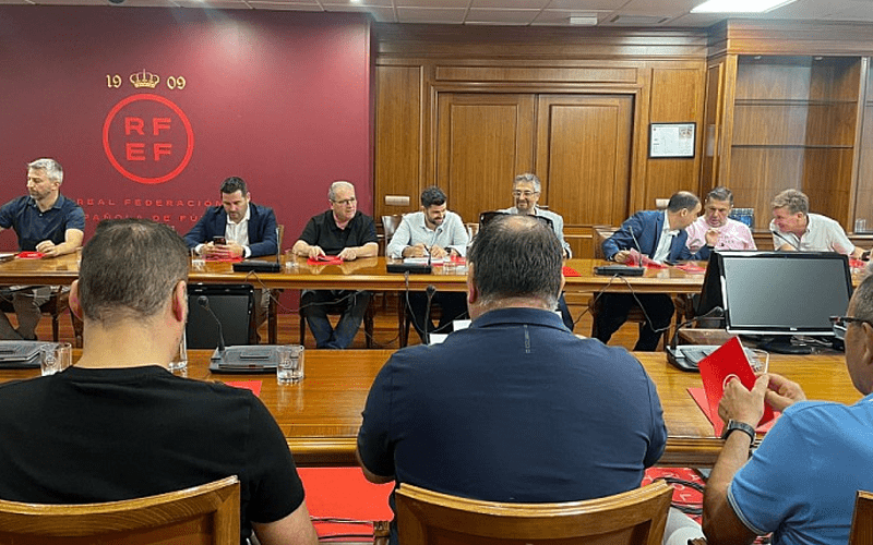 reunion clubes futbol sala primera division