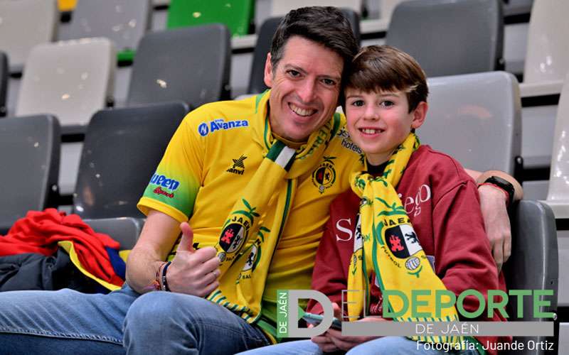 La afición en el Olivo Arena (Jaén FS – Palma Futsal)