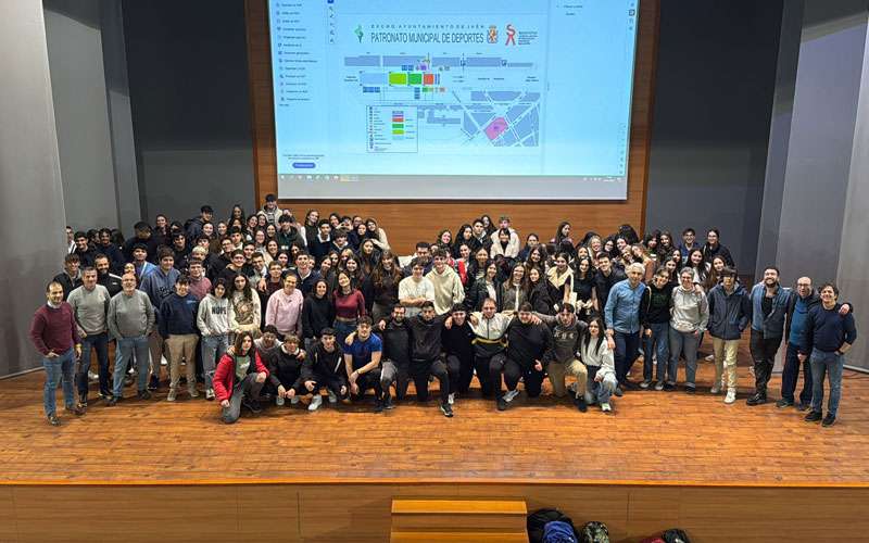 Los voluntarios de la San Antón se preparan para el día de la prueba