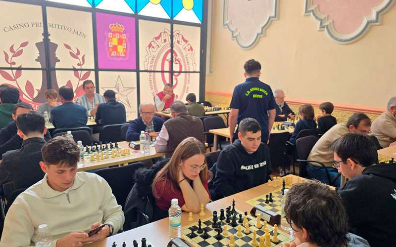 Amplia participación en la VIII edición del Abierto Universidad de Jaén de Ajedrez
