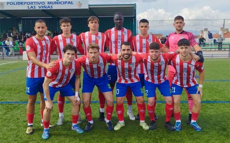 El Atlético Porcuna desaprovecha sus opciones y cae ante el Huétor Vega