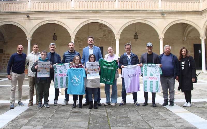 Un elenco conocidos ex futbolistas jugarán un partido en Úbeda a favor de la Asociación Síndrome de Down