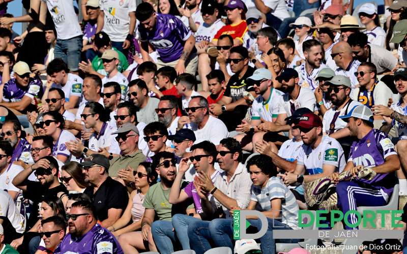 El Real Jaén dispone de 300 entradas para el partido de Torre del Mar