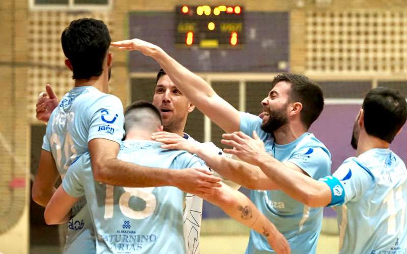 El Avanza Jaén se agarra a La Salobreja para remontar al Xerez Toyota
