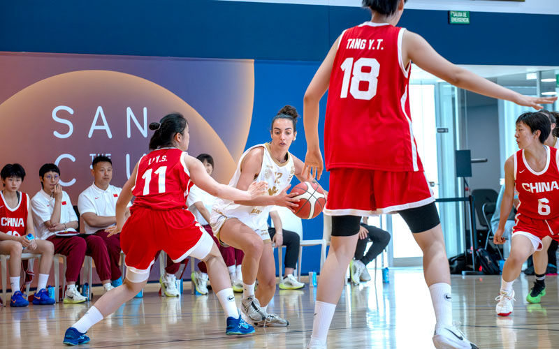 El Jaén CB disputó su primer partido internacional frente a la Selección sub’16 de China