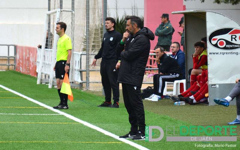 «Por nuestra cabeza no pasa otra cosa que ganar este domingo»