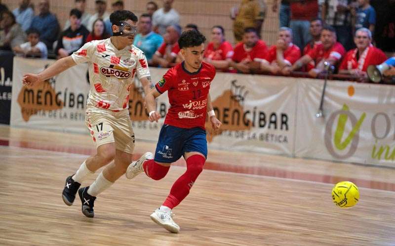 Oleoinnova Mengíbar FS y el filial de ElPozo igualan y decidirán la eliminatoria en Murcia