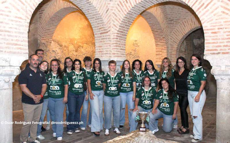 Recepción en Diputación del equipo femenino de Jaén Rugby