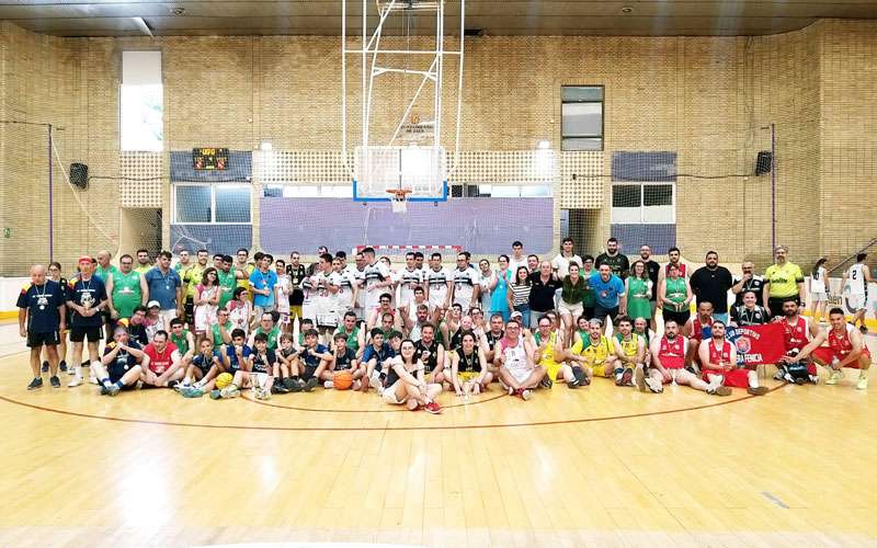 Unas 150 personas se dieron cita en la Liga Superbasket