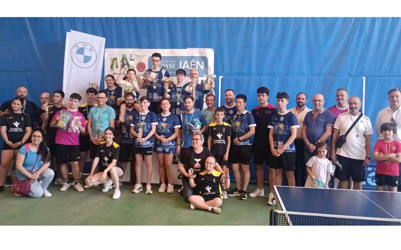 El V Torneo de Feria de tenis de mesa congregó a más de 50 participantes