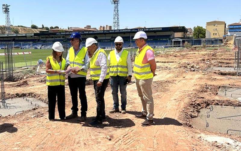La renovación del Estadio de Linarejos, en fase de cimentación