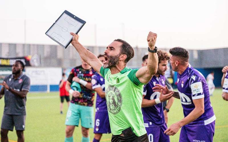 El Real Jaén perfila su cuerpo técnico de cara a la próxima temporada
