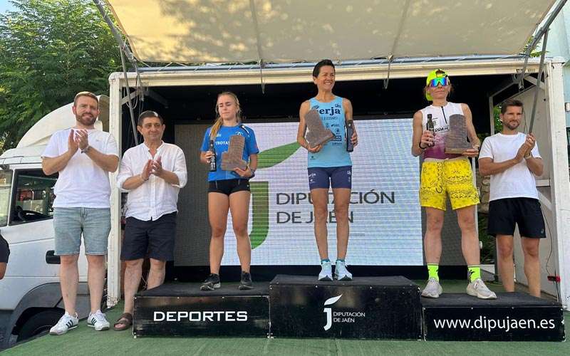 Cerca de 200 atletas participan en la XXI Carrera Urbana de Sierra Mágina ‘Villa de Bedmar’