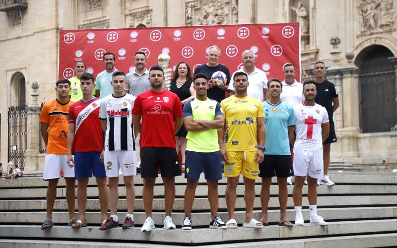 La Copa Federación masculina de fútbol playa se disputa en Jaén