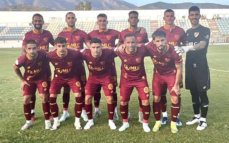 El Linares cede su primera derrota de pretemporada ante el Motril