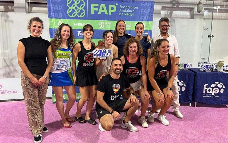 Jaén corona a los campeones de la Copa Provincial de pádel