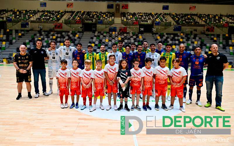 El Jaén FS de la temporada 25-26 se presenta en el Olivo Arena