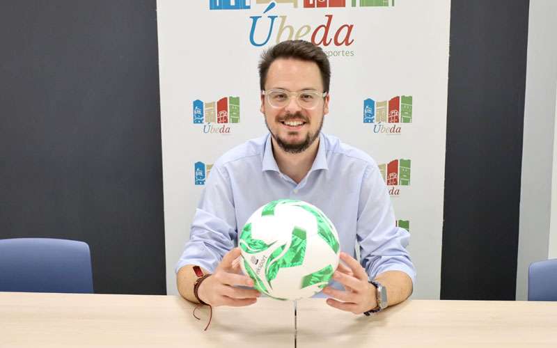 Úbeda pone en marcha una nueva edición de la Liga Municipal de Fútbol Sala