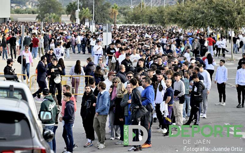 El Real Jaén anuncia la prohibición del aparcamiento en La Victoria en el partido contra el Recre
