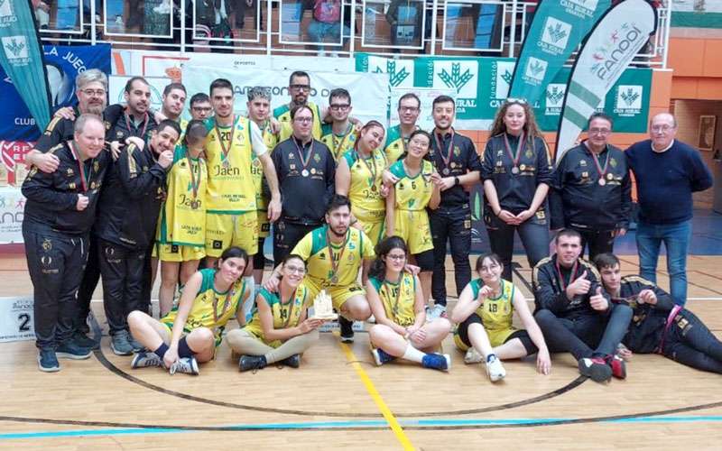 Aprompsi se alza con dos títulos autonómicos y un subcampeonato de baloncesto FANDDI 2025