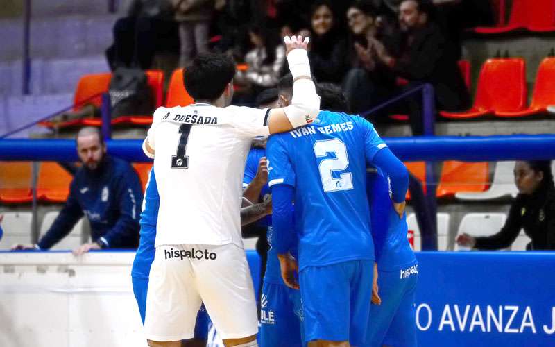 Victoria con carácter del Avanza Jaén ante el Móstoles