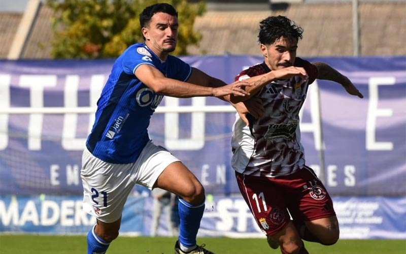 El Linares Deportivo corta su mala racha con un empate ante el Xerez CD